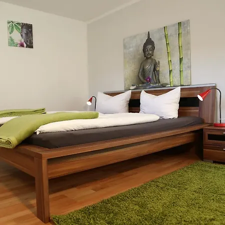 Pro's Apartment *