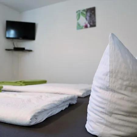 Pro's Apartment *