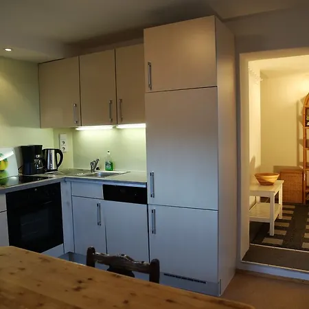 Pro's Apartment *