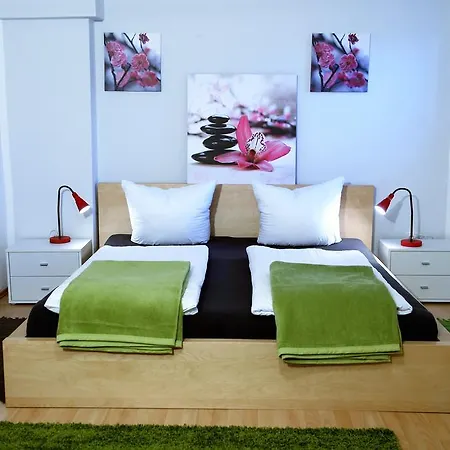 Pro's Apartment