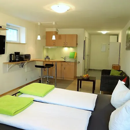 Pro's Apartment *