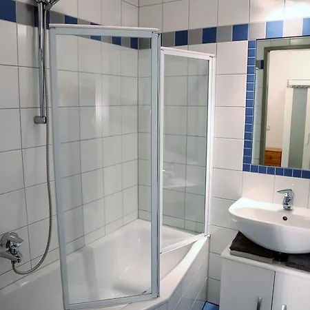 Pro's Apartment *